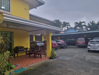 lauriens apartelle