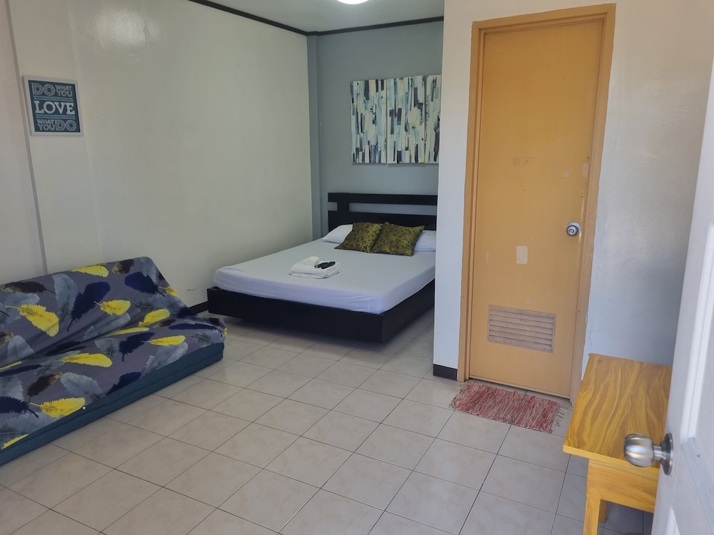 lauriens apartelle