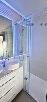 apartamentos oasis de la cala