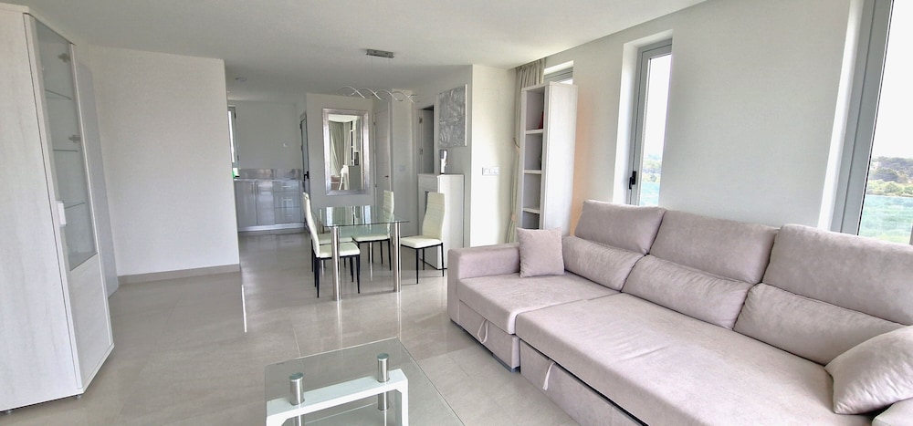 apartamentos oasis de la cala