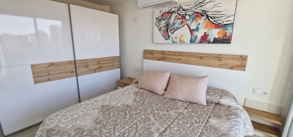 apartamentos oasis de la cala