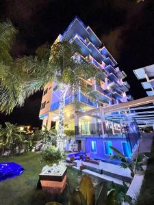 apartamentos oasis de la cala