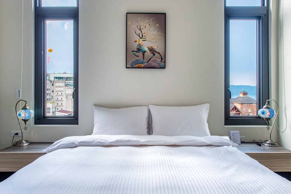 sun and moon splendor