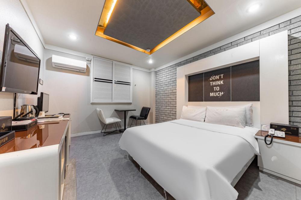 no 25 hotel