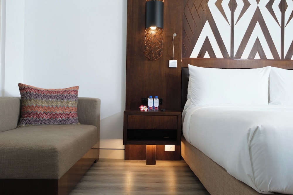crowne plaza fiji nadi bay resort and spa an ihg hotel