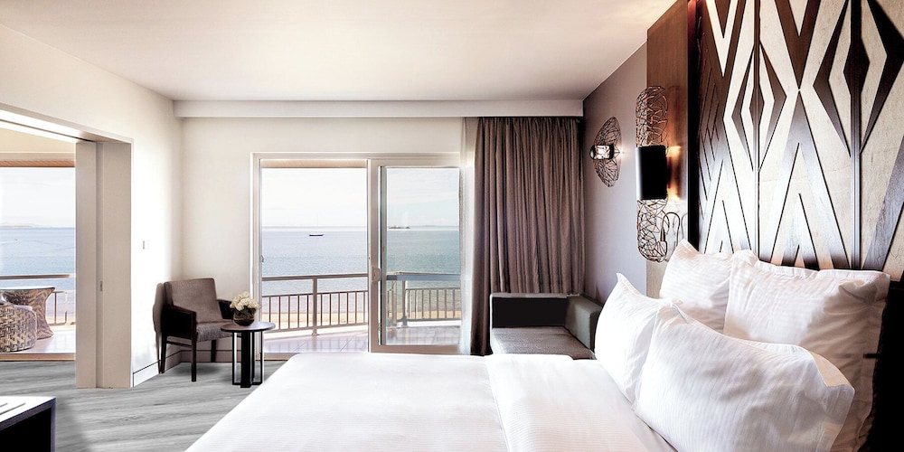 crowne plaza fiji nadi bay resort and spa an ihg hotel