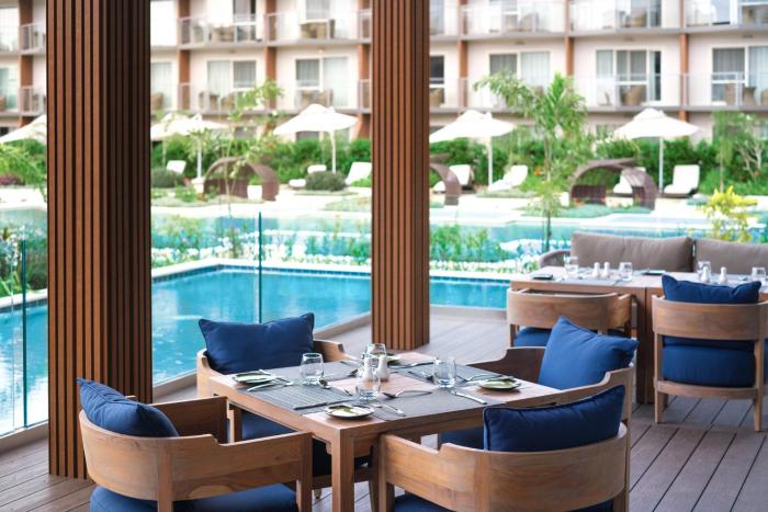 crowne plaza fiji nadi bay resort and spa an ihg hotel