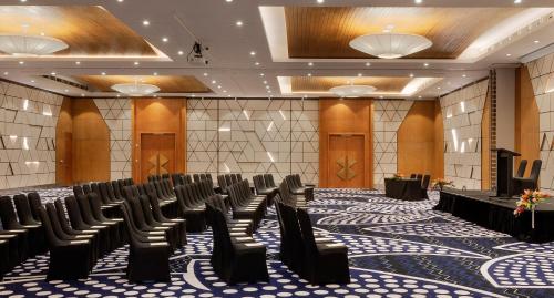 crowne plaza fiji nadi bay resort and spa an ihg hotel
