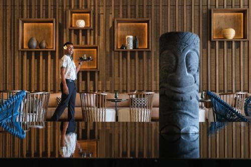 crowne plaza fiji nadi bay resort and spa an ihg hotel