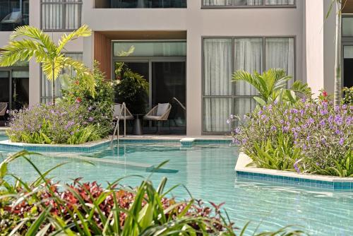 crowne plaza fiji nadi bay resort and spa an ihg hotel
