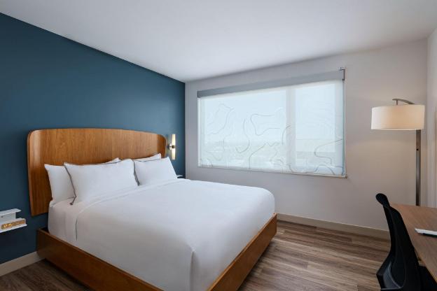 element albuquerque uptown