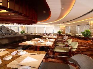 fuyang international trade center hotel