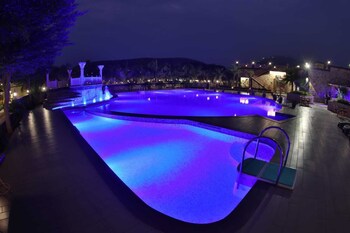 vikrama sarovar portico pavagadh