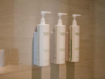 courtyard by marriott bangkok suvarnabhumi airport