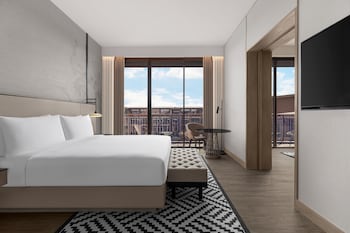 courtyard by marriott bangkok suvarnabhumi airport