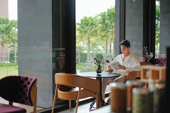 courtyard by marriott bangkok suvarnabhumi airport
