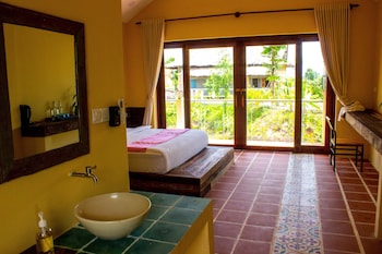 kampot eco village