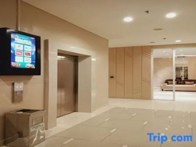 velito at podomoro golf view apartment