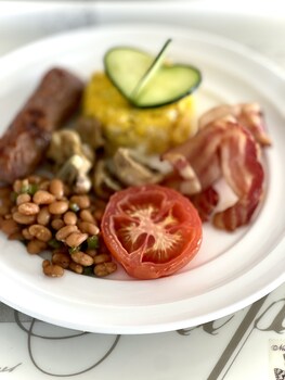 villa tasha luxury suites