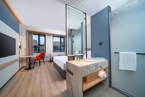 holiday inn express suzhou shihu university town