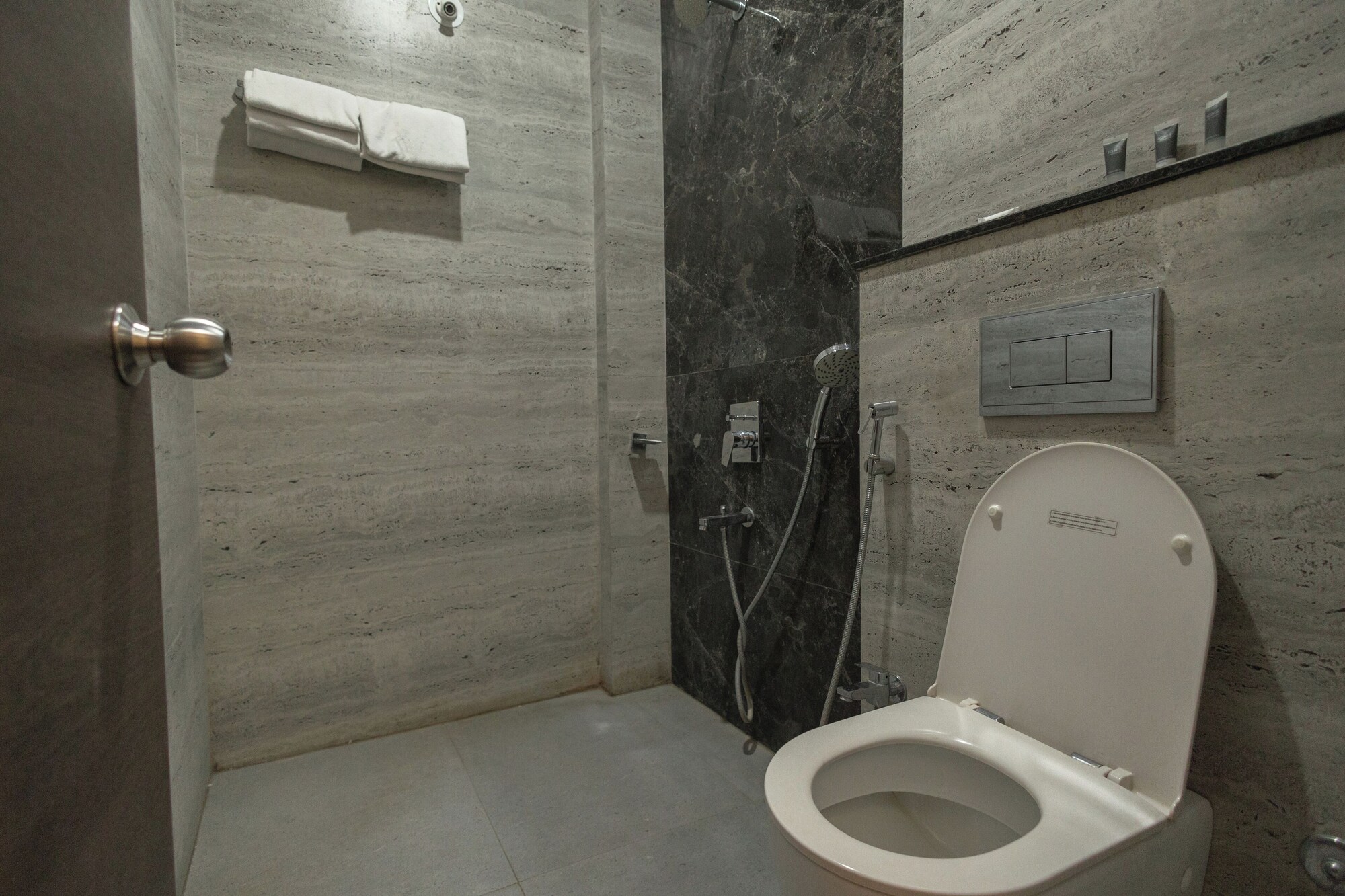 freesia resort by express inn