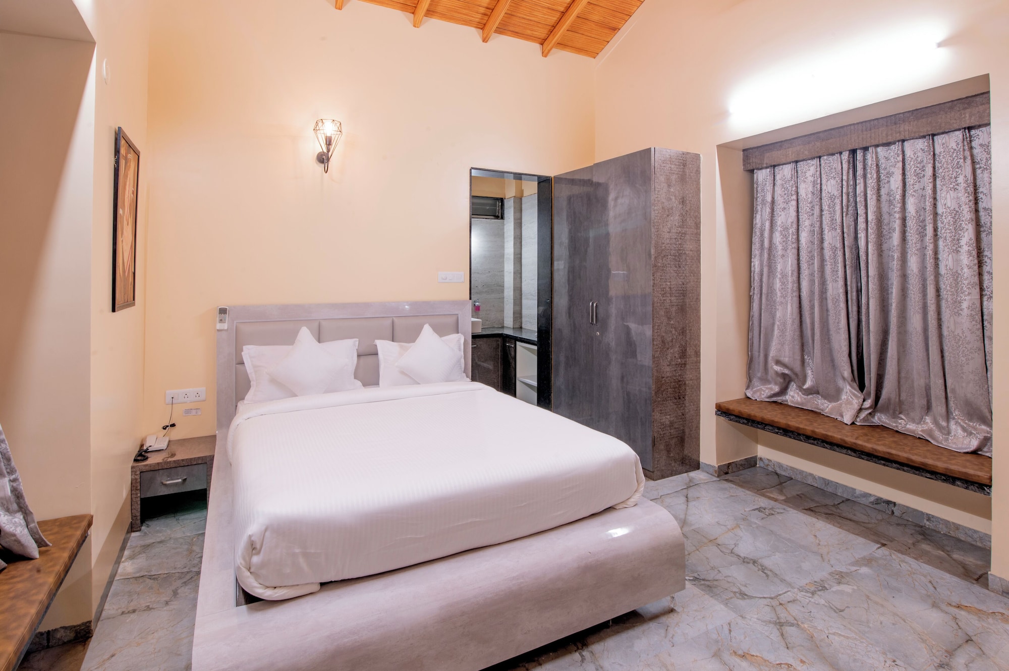 freesia resort by express inn