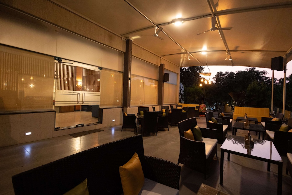 freesia resort by express inn