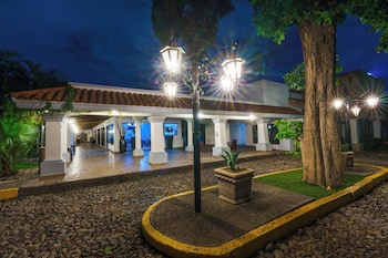 inhouse select hacienda tres rios