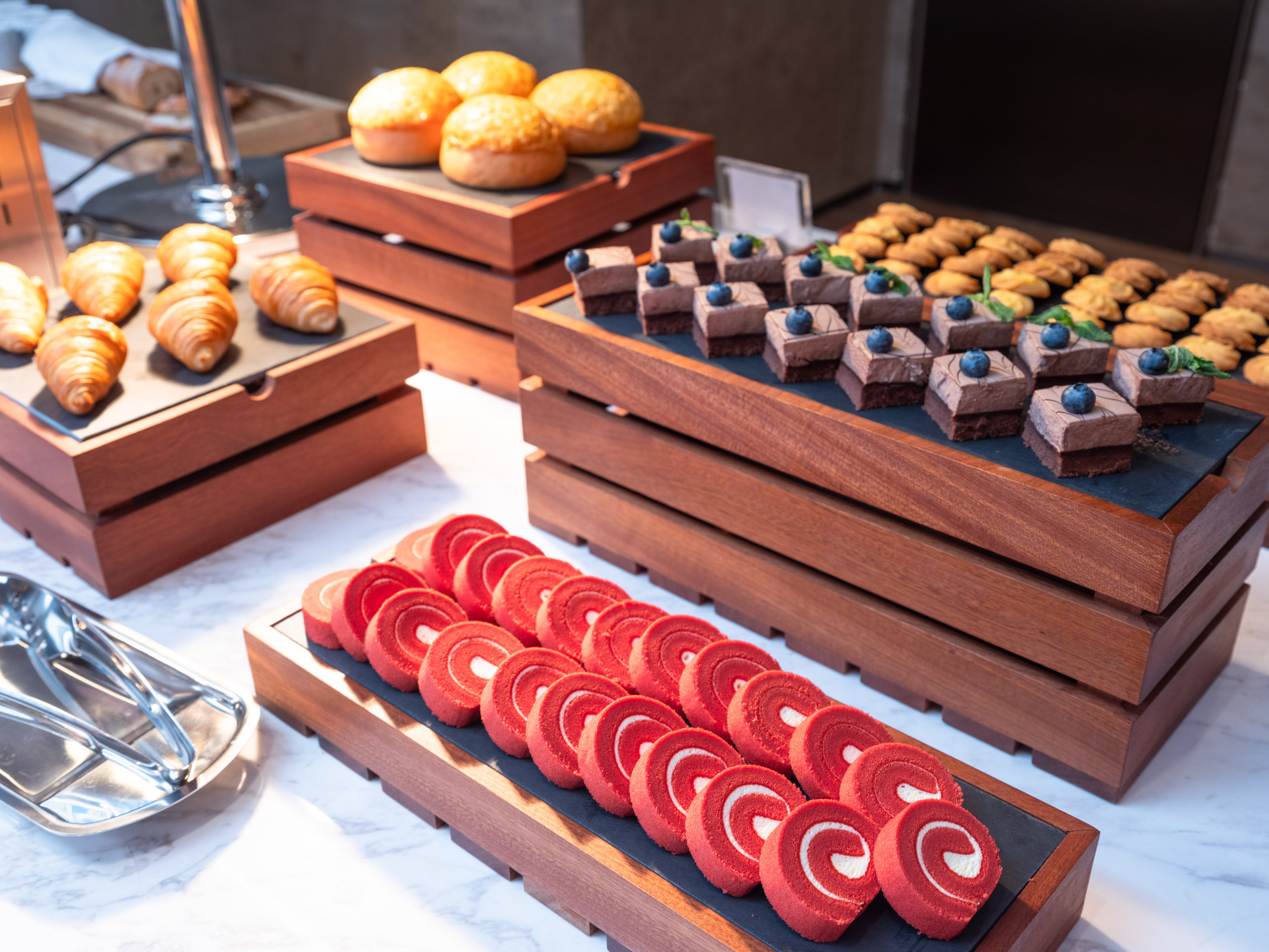 holiday inn express nanjing jiangbei wonhall mall an ihg hotel