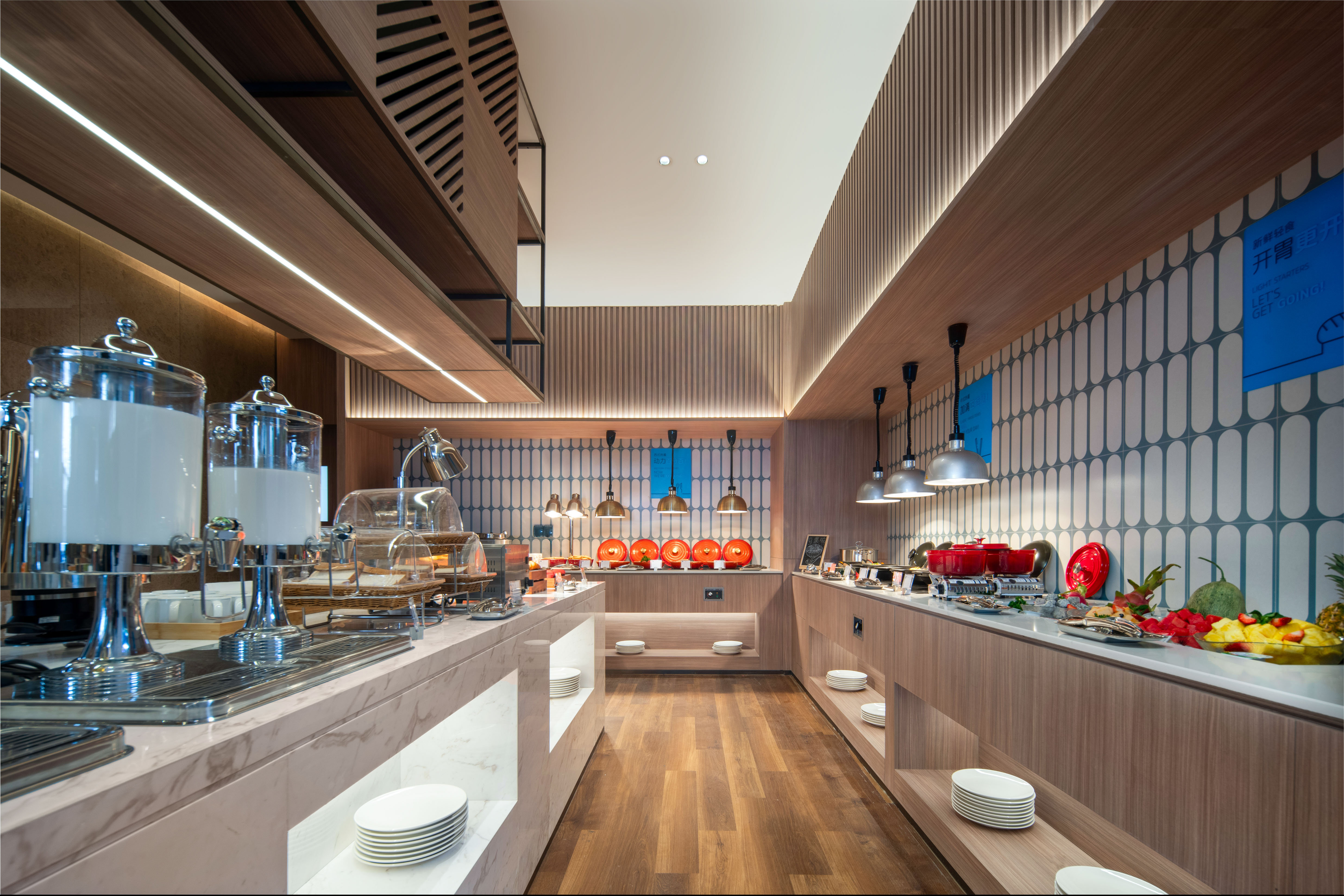holiday inn express nanjing jiangbei wonhall mall an ihg hotel