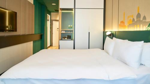 holiday inn tashkent city an ihg hotel