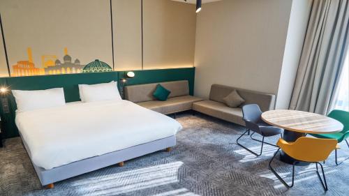 holiday inn tashkent city an ihg hotel