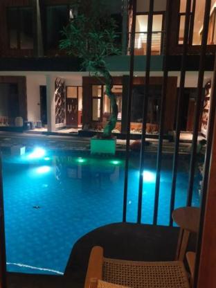 mokko suites batubelig