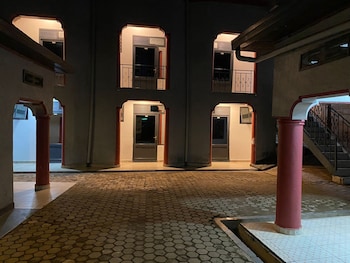 skylight motel airport road rwanda