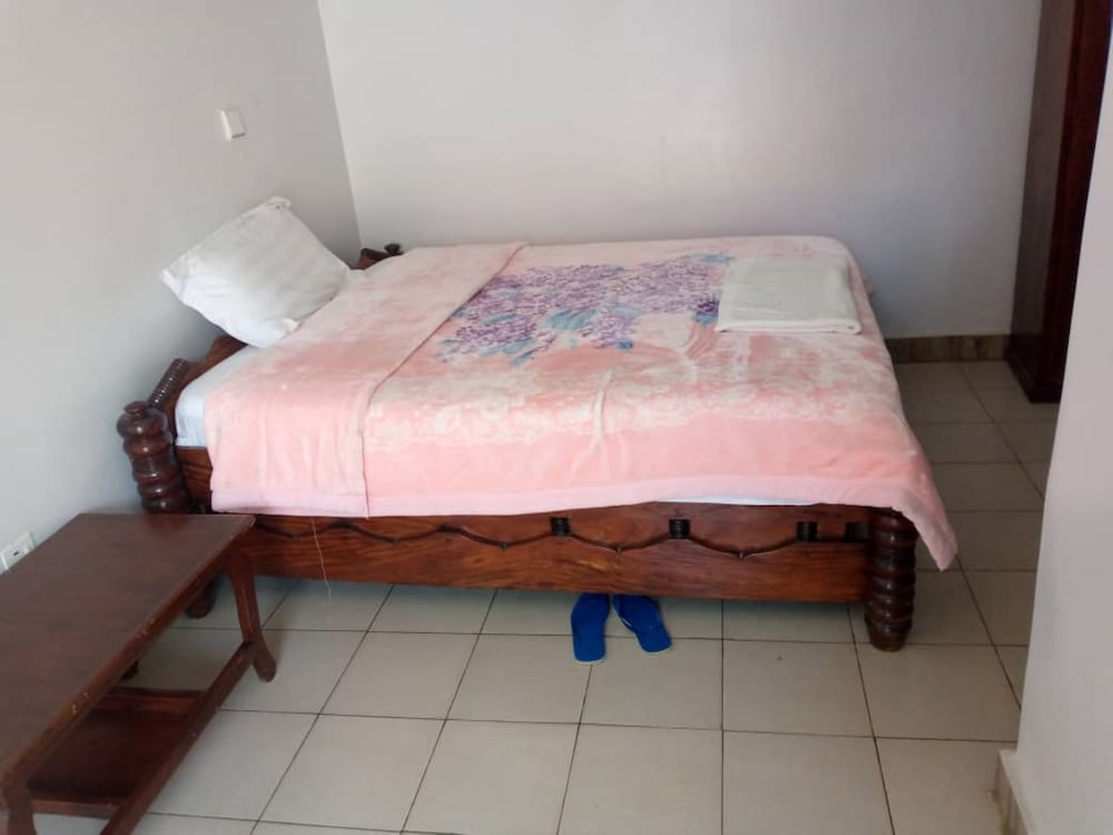 skylight motel airport road rwanda