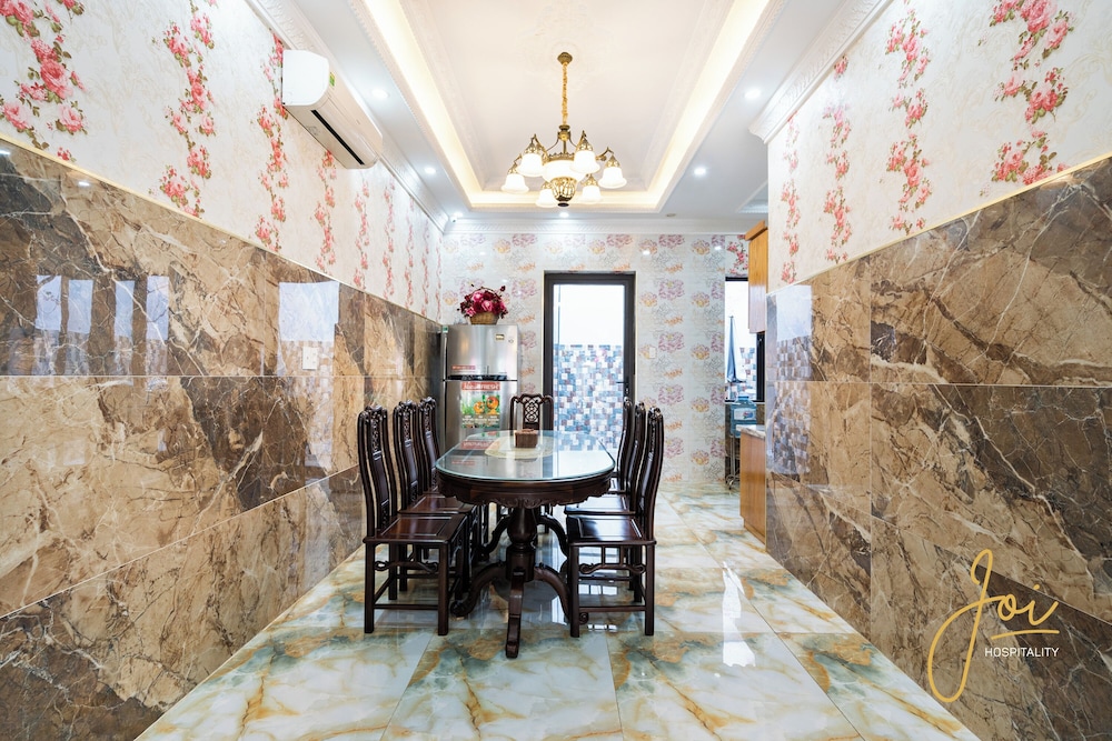 kp house by joi hospitality