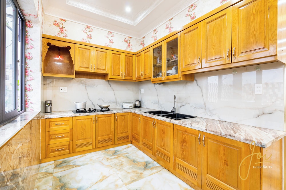 kp house by joi hospitality