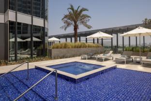 holiday inn dubai business bay an ihg hotel