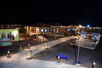 Chokar Dhani Raipur,India>>Raipur,3 star