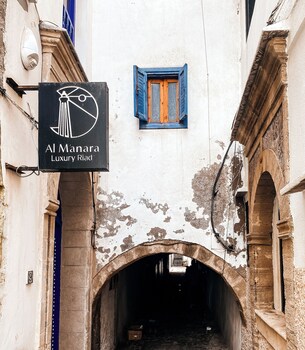 riad al manara
