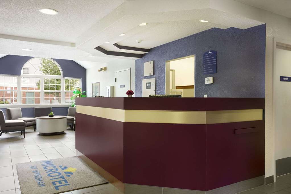 microtel inn by wyndham louisville east