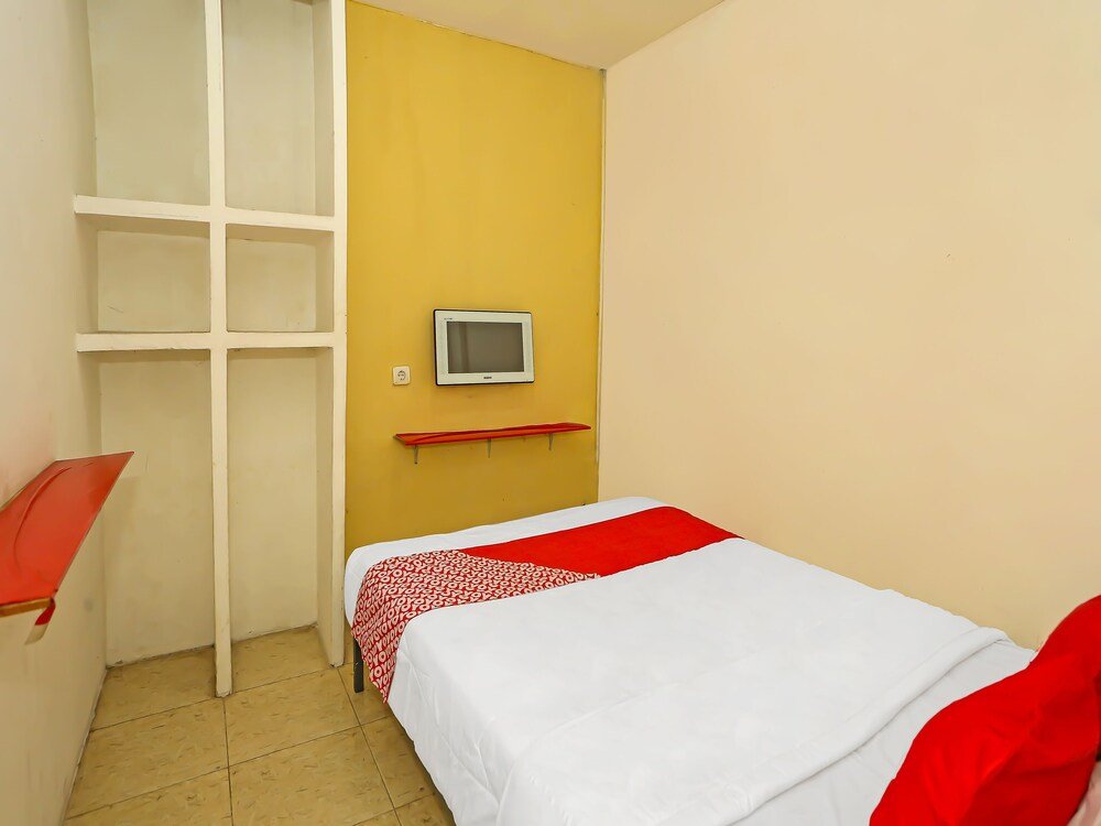 backpacker homestay cibubur by pekotel