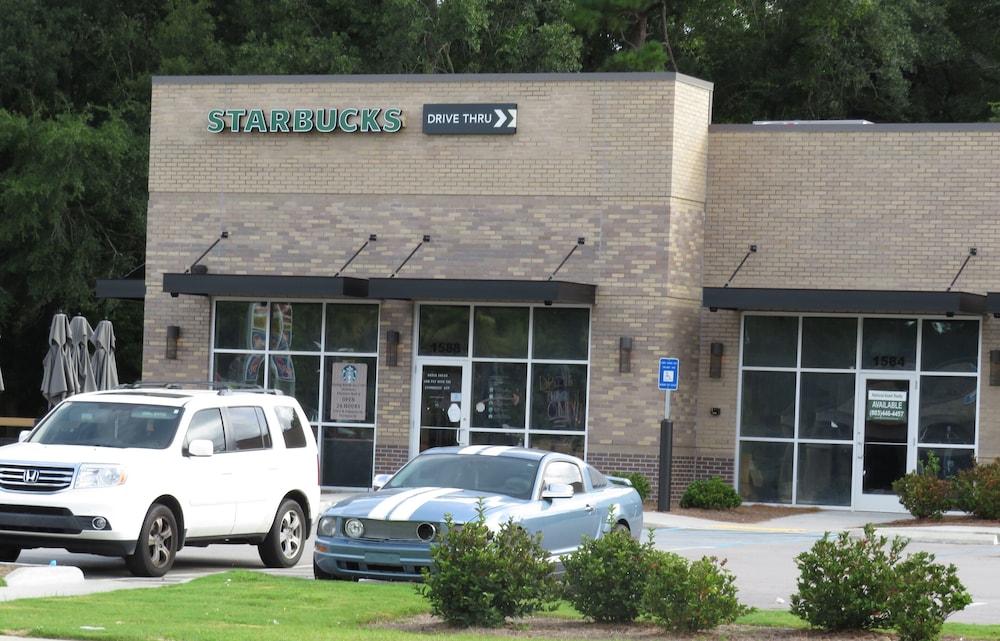 Travelodge By Wyndham Walterboro,Ridgeland>>Colleton County,2 star