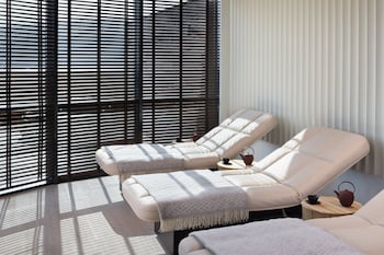 paragraph freedom square a luxury collection hotel tbilisi