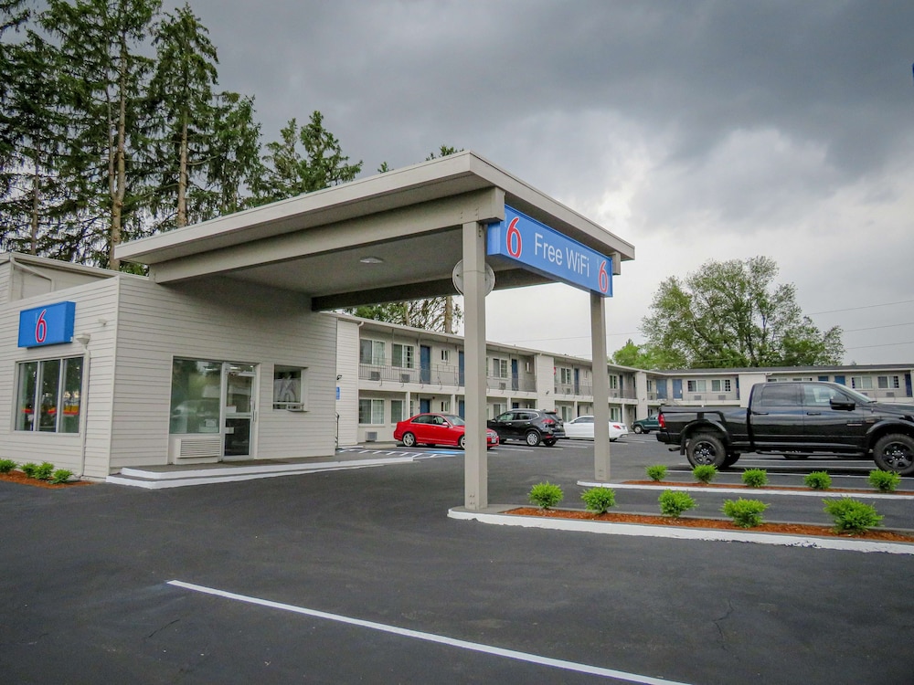 motel 6 tigard or portland southwest