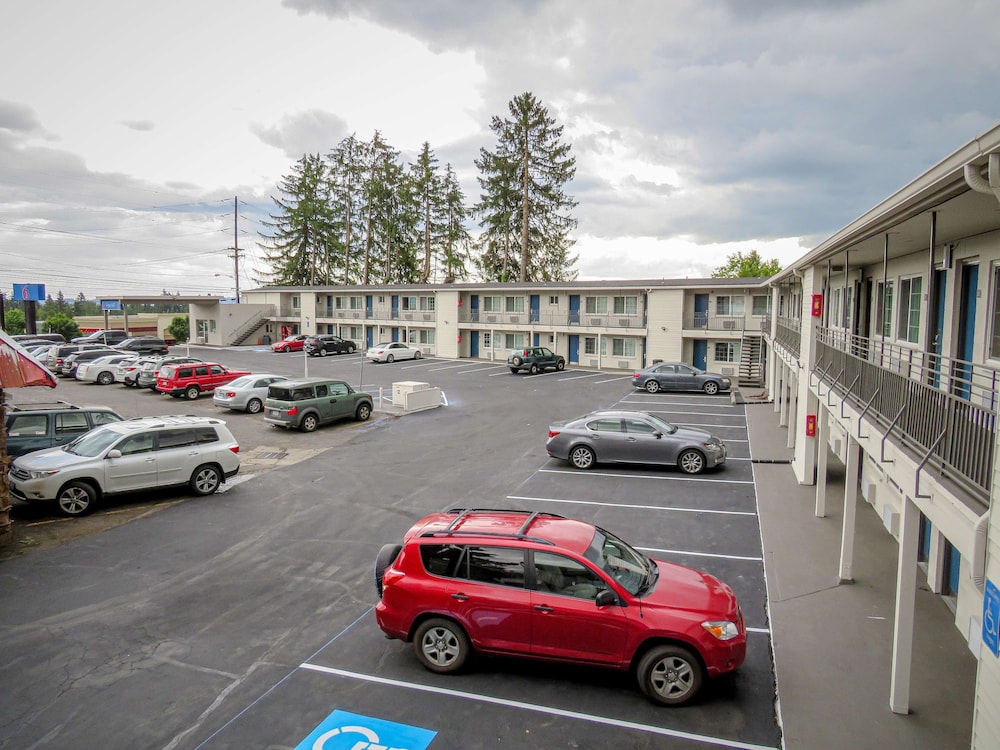 motel 6 tigard or portland southwest