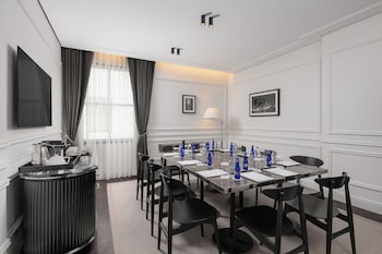 sanasaryan han a luxury collection hotel istanbul
