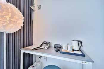 browndot busan newport signature