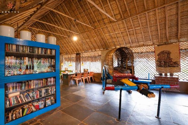 zostel hampi gangavathi