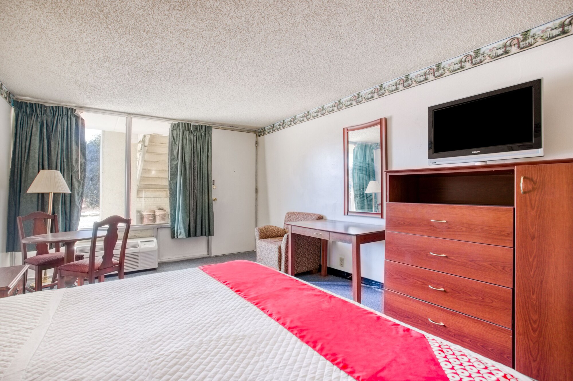 travelers inn by oyo templeton va